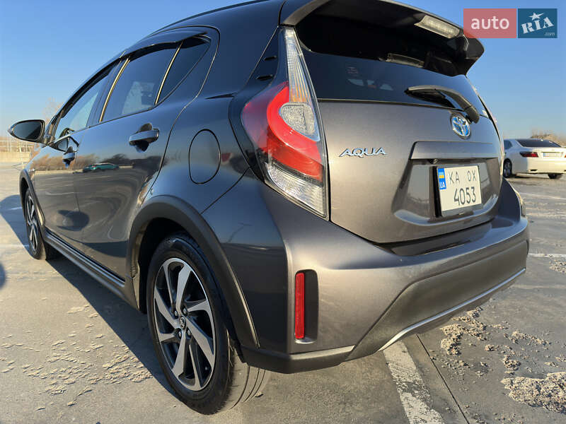 Хэтчбек Toyota Aqua 2019 в Киеве