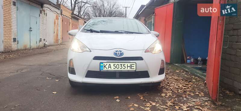 Toyota Aqua 2014