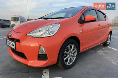 Хэтчбек Toyota Aqua 2014 в Киеве