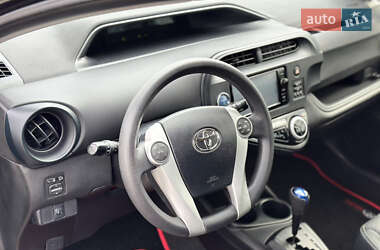 Хэтчбек Toyota Aqua 2019 в 