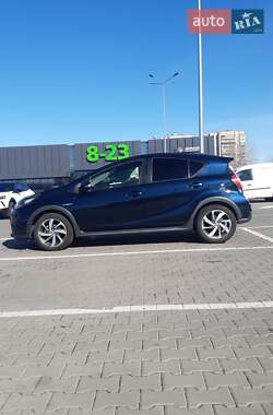 Хетчбек Toyota Aqua 2017 в Києві