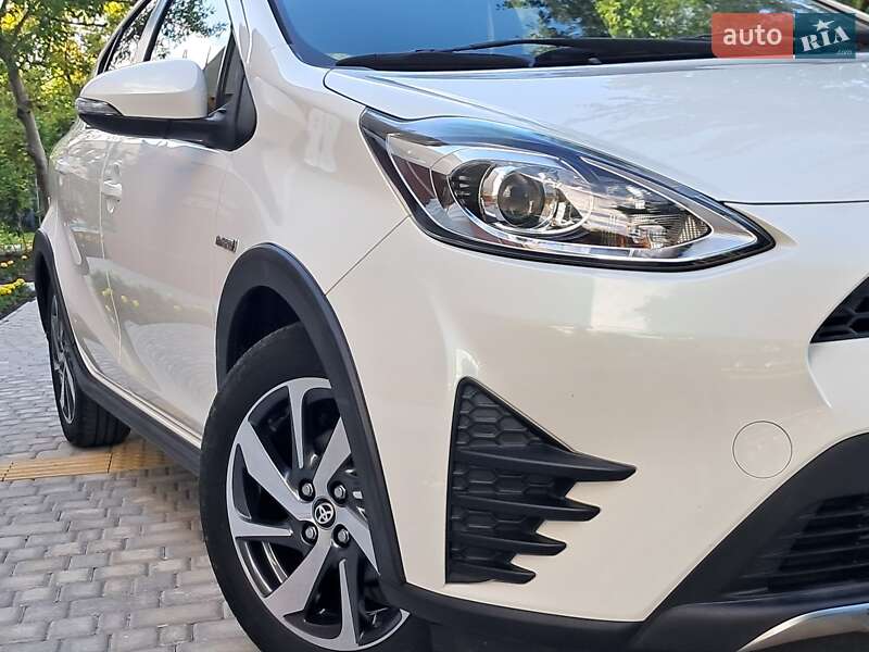 Хетчбек Toyota Aqua 2017 в Одесі