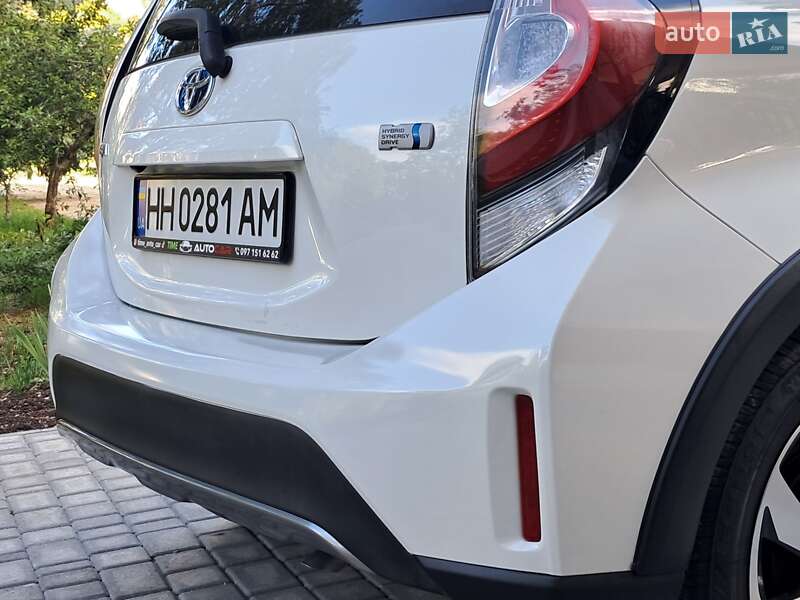 Хетчбек Toyota Aqua 2017 в Одесі