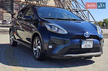 Хетчбек Toyota Aqua 2018 в Києві