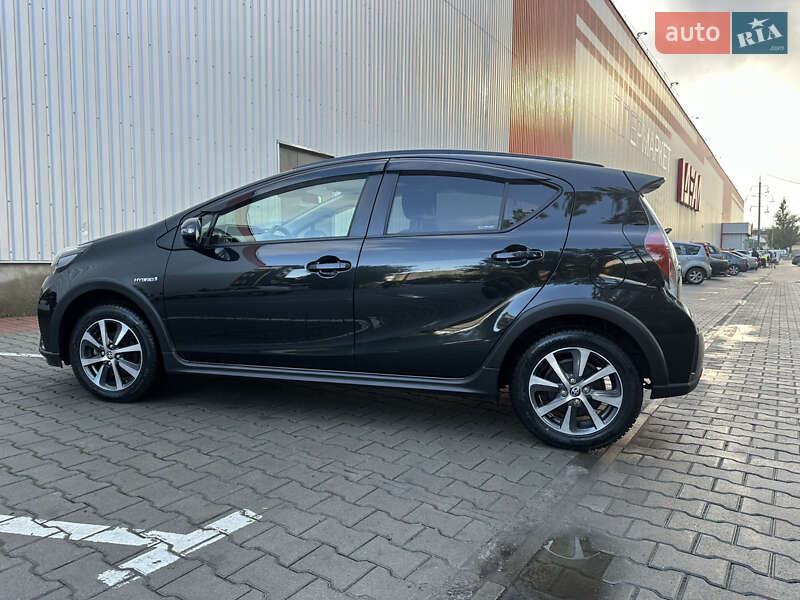 Хэтчбек Toyota Aqua 2019 в Одессе