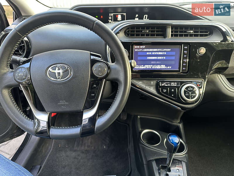 Хэтчбек Toyota Aqua 2019 в Одессе