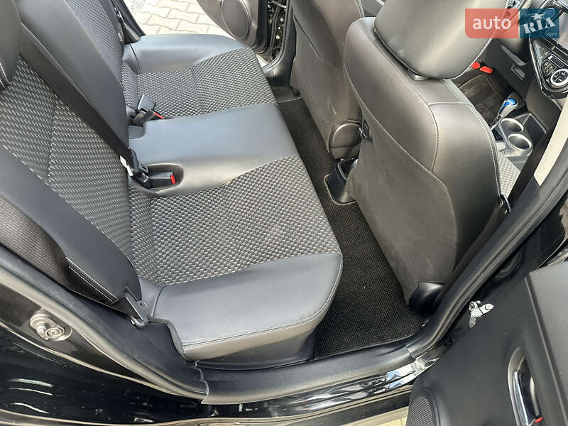 Хэтчбек Toyota Aqua 2019 в Одессе