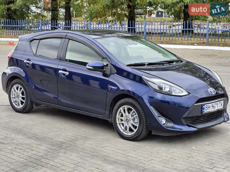 Хетчбек Toyota Aqua 2018 в Одесі