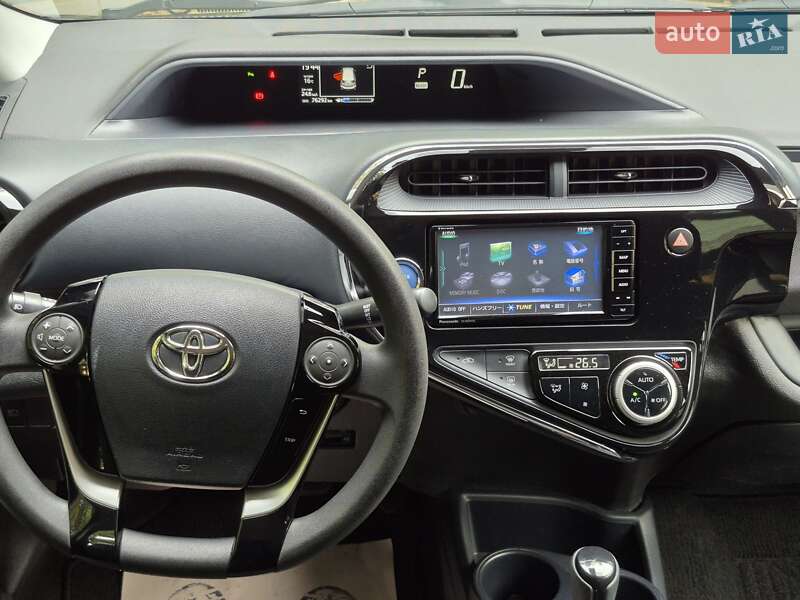 Хетчбек Toyota Aqua 2018 в Одесі