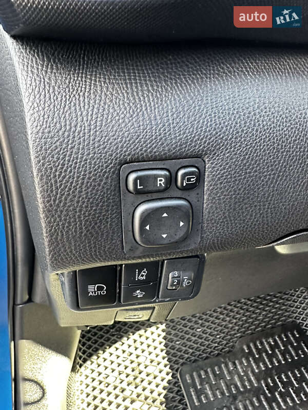 Хетчбек Toyota Aqua 2019 в Києві