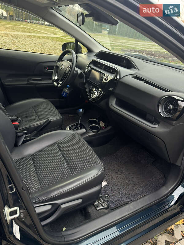 Хэтчбек Toyota Aqua 2019 в Харькове фото 12 Хэтчбек Toyota Aqua 2019 в Харькове