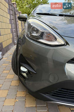 Хетчбек Toyota Aqua 2020 в 