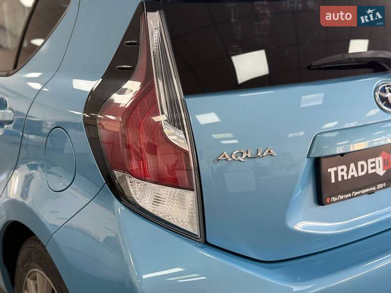 Хэтчбек Toyota Aqua 2015 в Киеве фото 9 Хэтчбек Toyota Aqua 2015 в Киеве