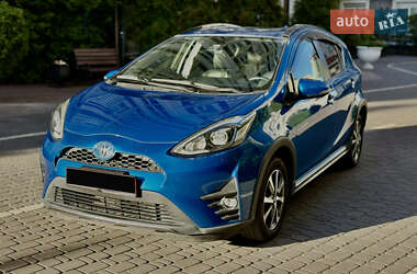 Хэтчбек Toyota Aqua 2017 в Киеве