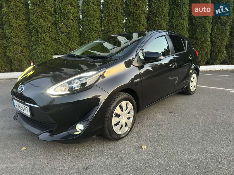 Хэтчбек Toyota Aqua 2018 в Киеве