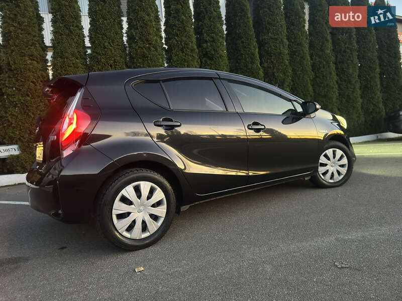 Хэтчбек Toyota Aqua 2018 в Киеве