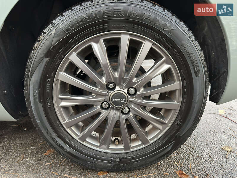 Хэтчбек Toyota Aqua 2022 в Киеве