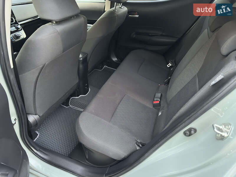 Хэтчбек Toyota Aqua 2022 в Киеве