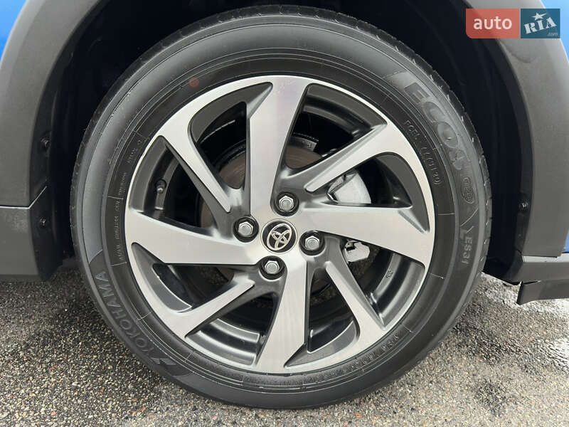 Хетчбек Toyota Aqua 2019 в Києві