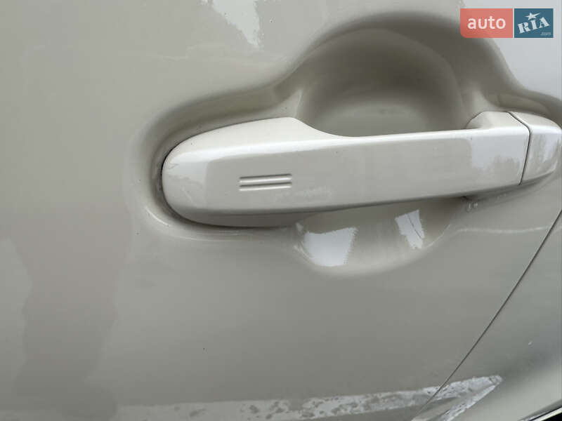 Хэтчбек Toyota Aqua 2019 в Киеве фото 10 Хэтчбек Toyota Aqua 2019 в Киеве