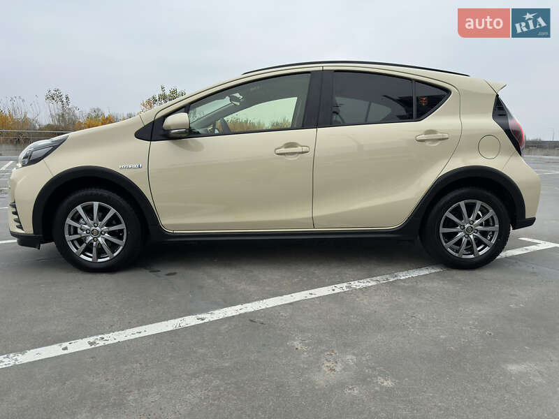 Хэтчбек Toyota Aqua 2019 в Киеве фото 26 Хэтчбек Toyota Aqua 2019 в Киеве