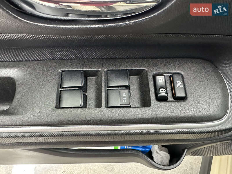 Хэтчбек Toyota Aqua 2019 в Киеве фото 49 Хэтчбек Toyota Aqua 2019 в Киеве