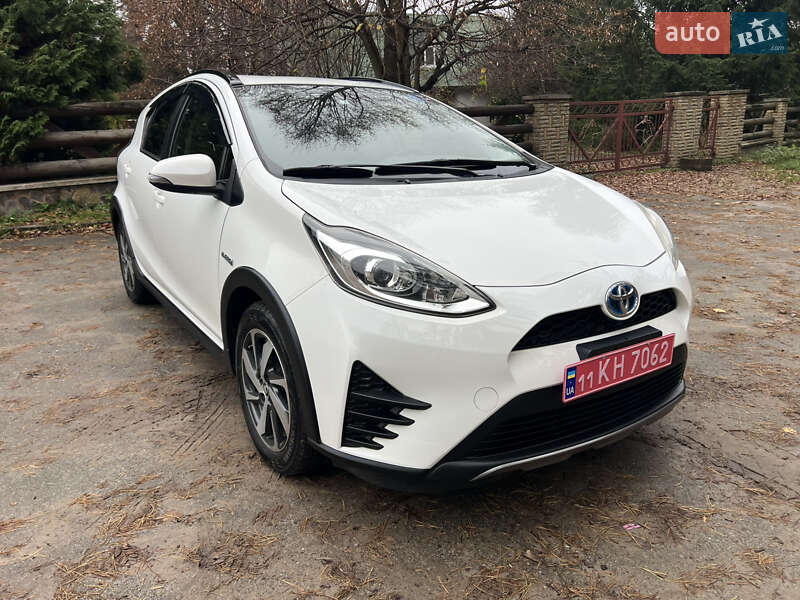 Хэтчбек Toyota Aqua 2018 в Василькове