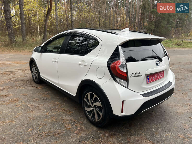 Хэтчбек Toyota Aqua 2018 в Василькове