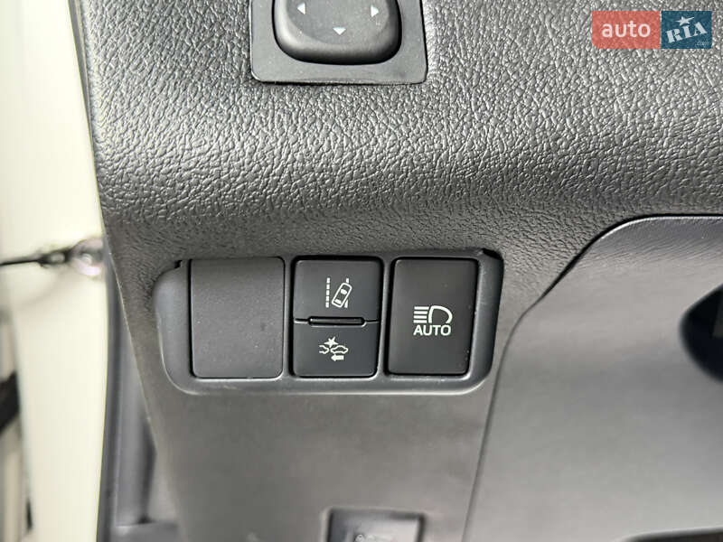 Хэтчбек Toyota Aqua 2018 в Одессе