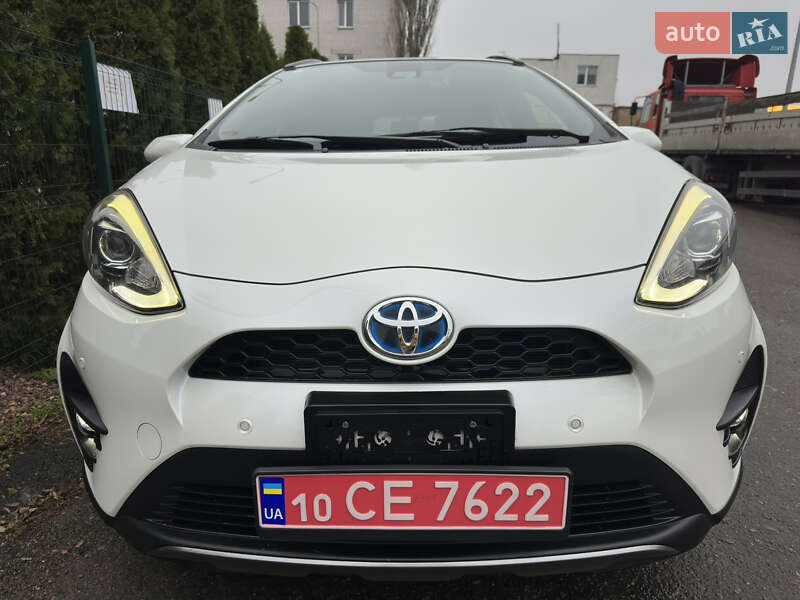 Хэтчбек Toyota Aqua 2020 в Киеве фото 2 Хэтчбек Toyota Aqua 2020 в Киеве