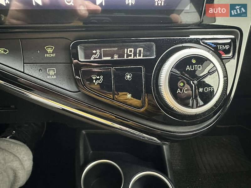 Хэтчбек Toyota Aqua 2020 в Киеве фото 36 Хэтчбек Toyota Aqua 2020 в Киеве