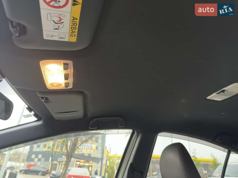 Хэтчбек Toyota Aqua 2020 в Киеве фото 38 Хэтчбек Toyota Aqua 2020 в Киеве