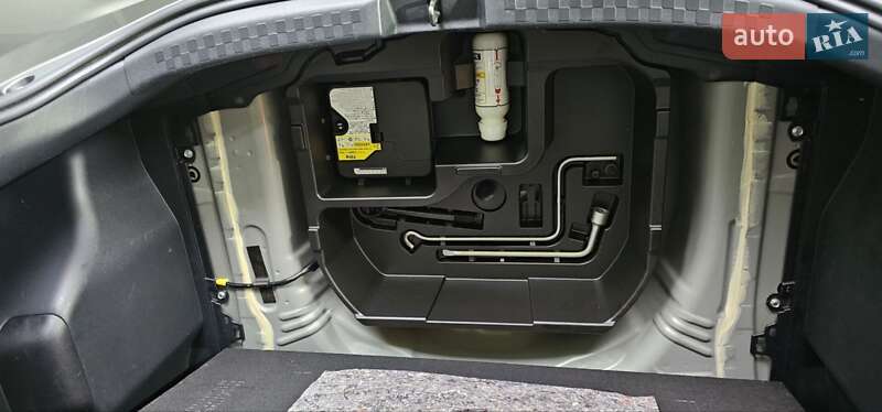 Хэтчбек Toyota Aqua 2019 в Харькове фото 41 Хэтчбек Toyota Aqua 2019 в Харькове