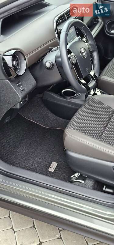 Хэтчбек Toyota Aqua 2019 в Харькове фото 43 Хэтчбек Toyota Aqua 2019 в Харькове