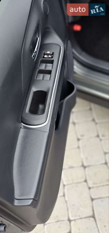 Хэтчбек Toyota Aqua 2019 в Харькове фото 45 Хэтчбек Toyota Aqua 2019 в Харькове