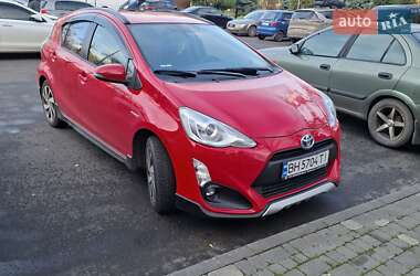 Хетчбек Toyota Aqua 2017 в Одесі