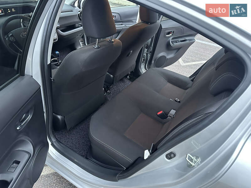 Хэтчбек Toyota Aqua 2020 в Киеве