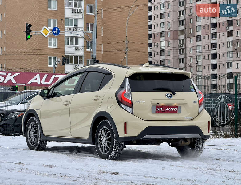 Хэтчбек Toyota Aqua 2018 в Киеве