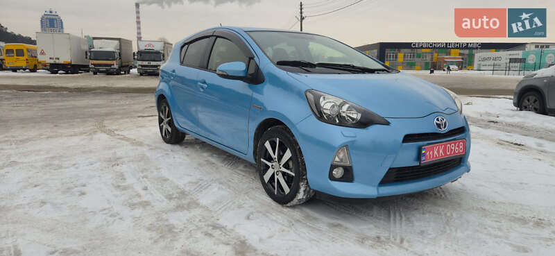 Toyota Aqua 2015 Toyota Aqua 2015