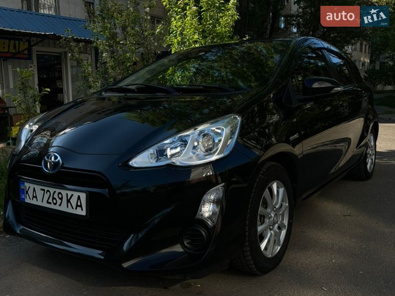 Toyota Aqua 2016