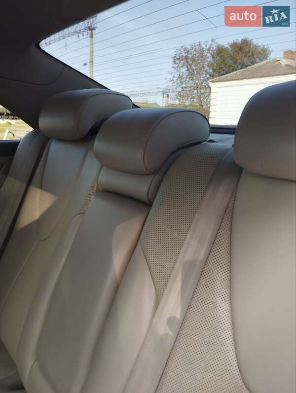 Седан Toyota Aurion 2011 в Хмельницькому