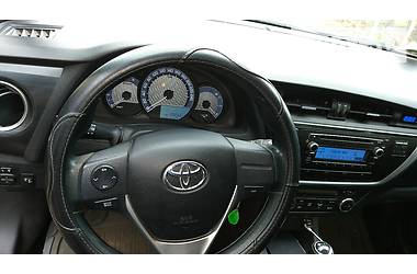 Хэтчбек Toyota Auris 2013 в Врадиевке