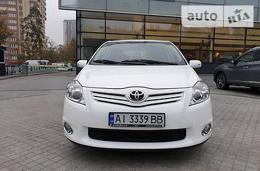 Хетчбек Toyota Auris 2012 в Києві