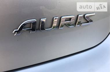 Хетчбек Toyota Auris 2007 в 