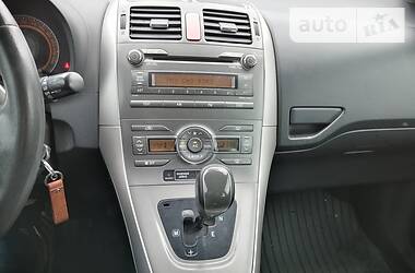 Хетчбек Toyota Auris 2007 в 