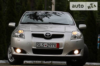 Хэтчбек Toyota Auris 2008 в Трускавце