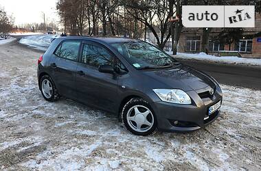 Хэтчбек Toyota Auris 2007 в Ровно