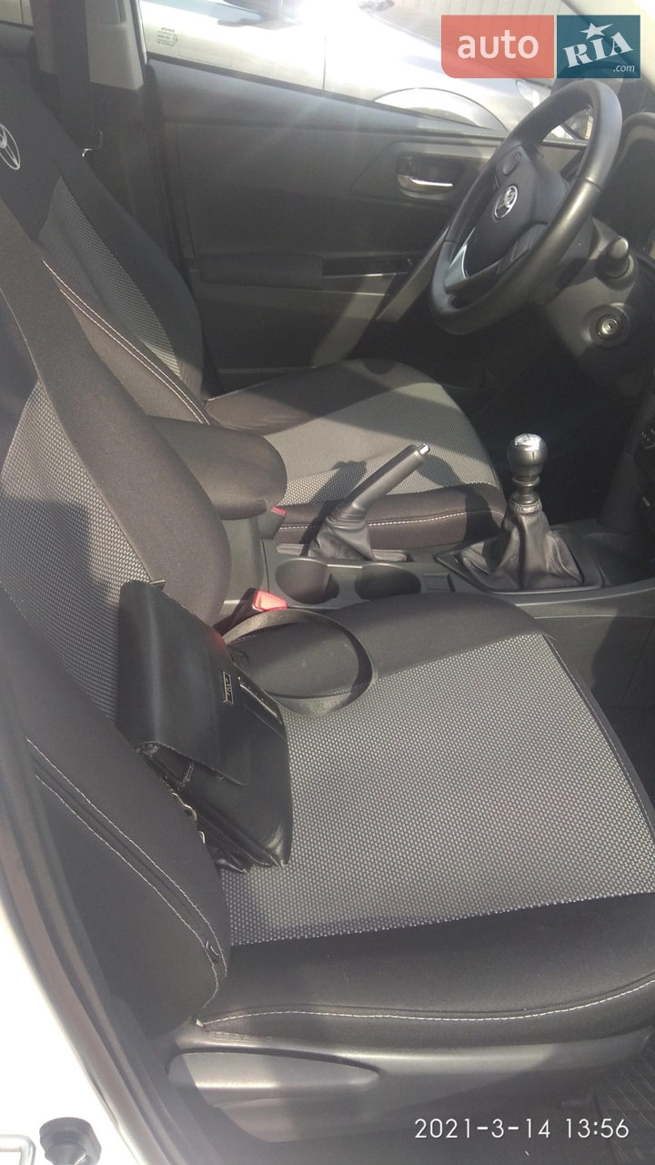 2014 Toyota Auris - мініатюра 25