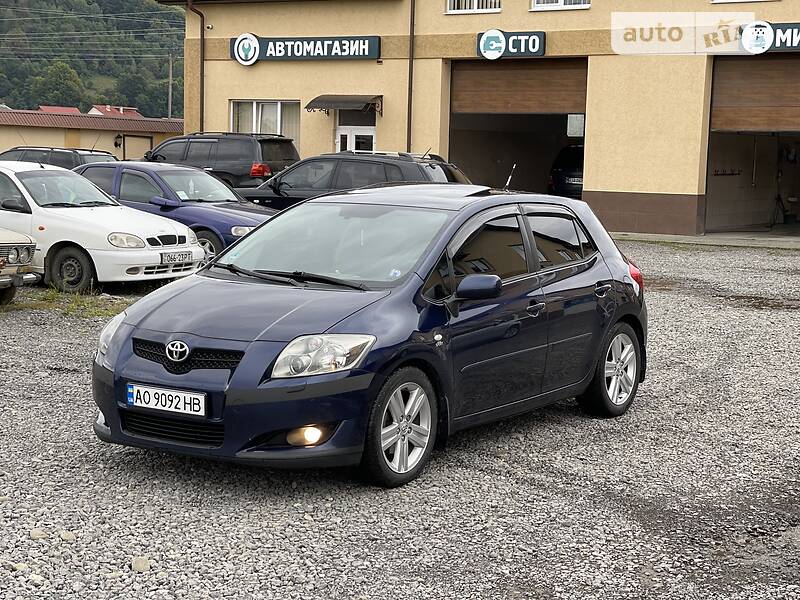Toyota Auris 2 2 D CAT 130kw
