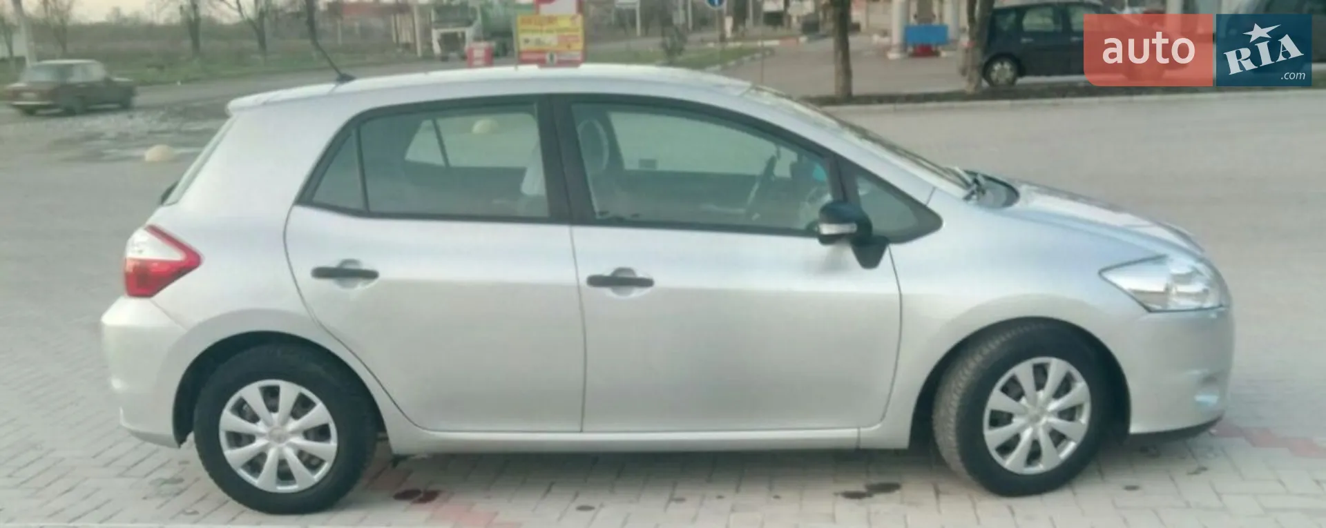 2011 Toyota Auris - мініатюра 7